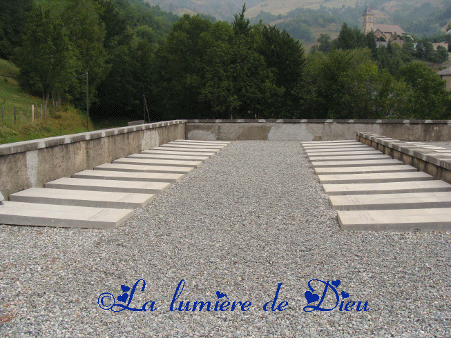 La Salette-Fallavaux : chapelle Notre-Dame des sept douleurs