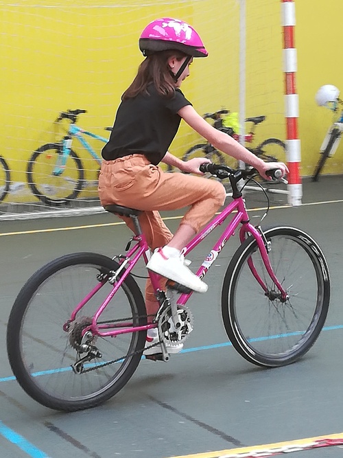 Piste cyclable, troisième partie