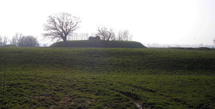 LES REMPARTS DE LA BUTTE SAINT-CLAIR (Manche)