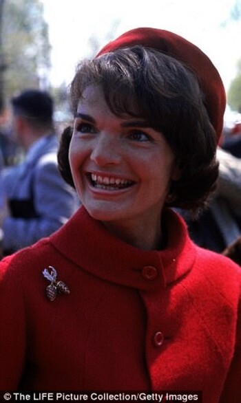 JACKIE KENNEDY (3)