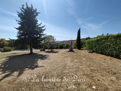 Mons (Var), la chapelle Notre-Dame de la Pitié