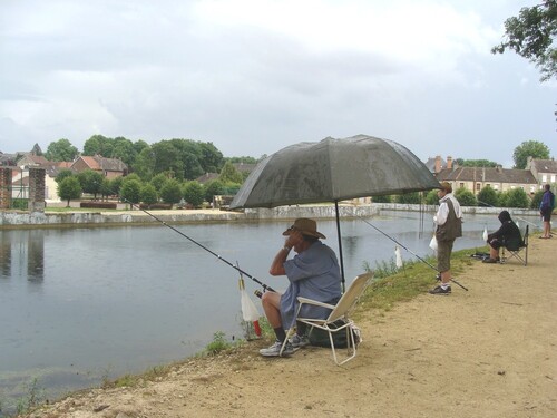 Le concours de Pêche de Sainte Colombe s/Seine