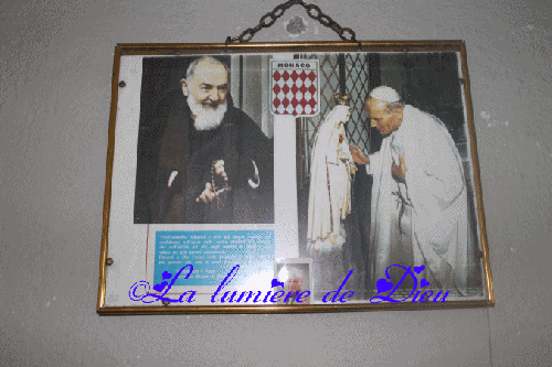 La Madone d'Utelle, le cloître de la chapelle