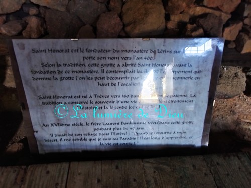 Saint Raphaël, la grotte saint Honorat (Sainte Baume)