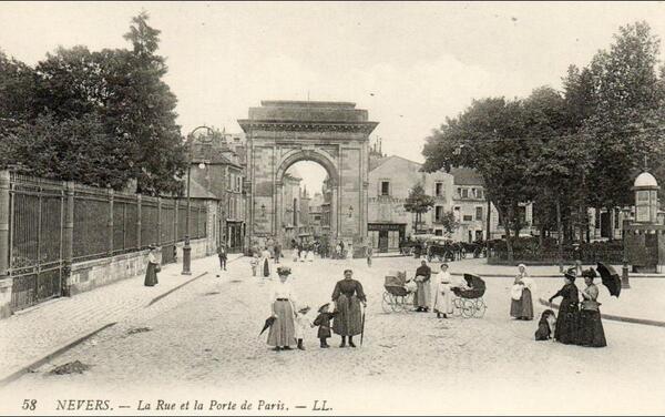 La Porte de Paris, à Nevers