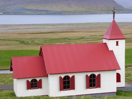 Les églises des fjords de l'Ouest de A à M