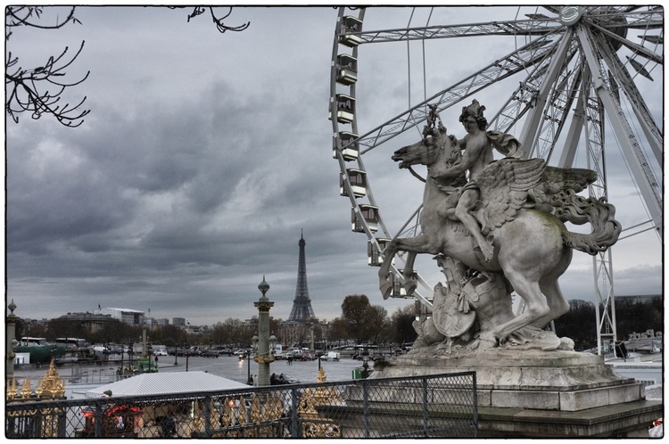 Paris : promenades sous un ciel gris