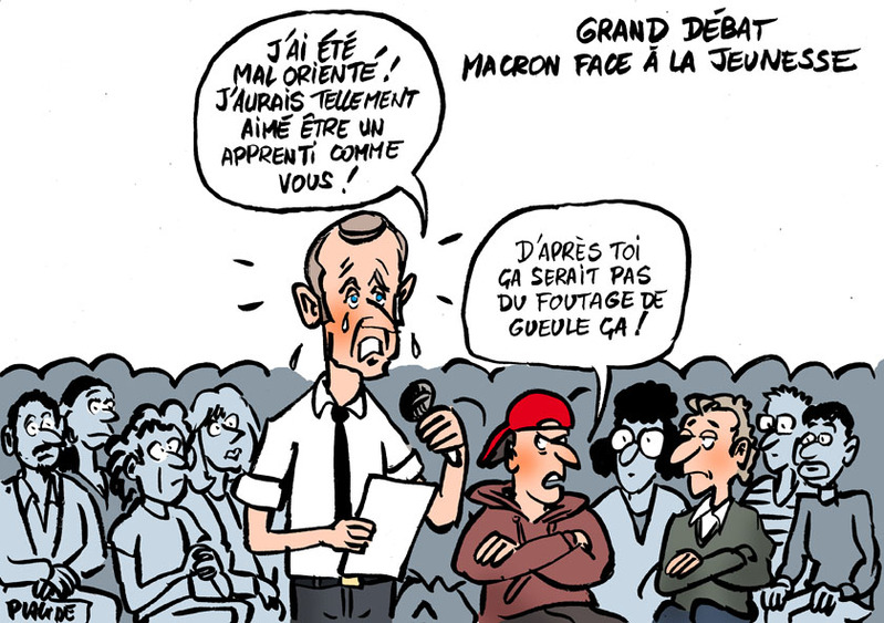 >Macron face aux jeunes !