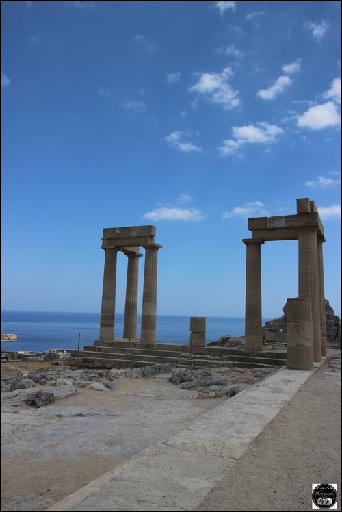 Lindos et son Acropole, ile de Rhodes, Grèce