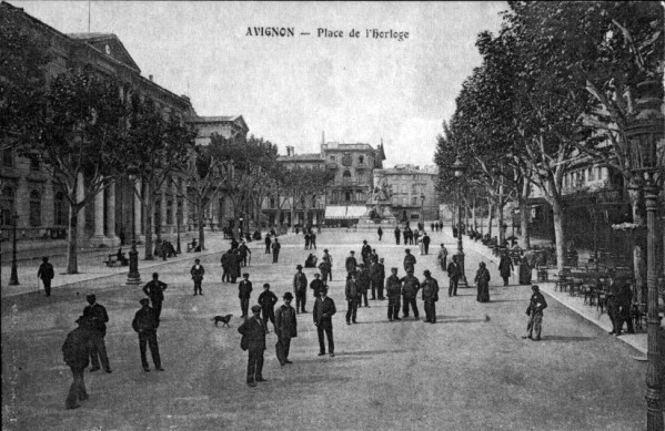 Avignon Place de l'horloge