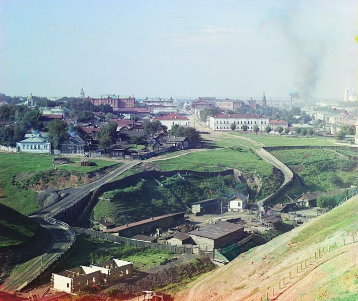 File:Sergei Mikhailovich Prokudin-Gorskii - City of Perm. General view (1910).jpg