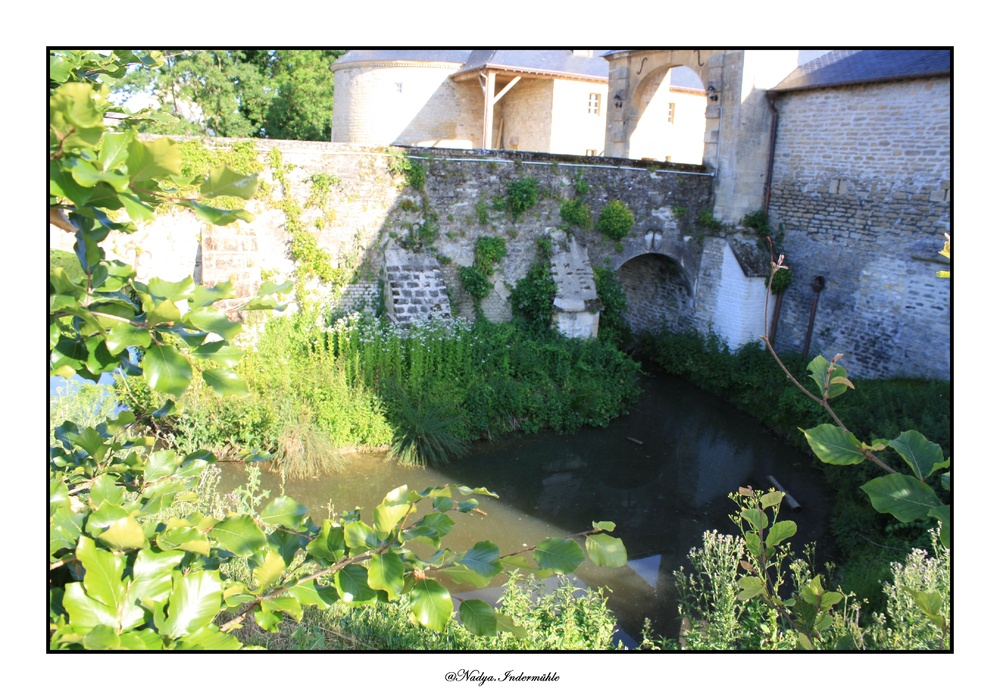 Le château de Charbogne