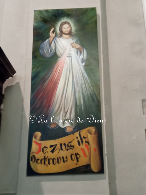 Menin (Belgique), l'église Saint Vaast