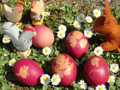 Colorer les œufs de Pâques - Blog LoisirCreatif.net