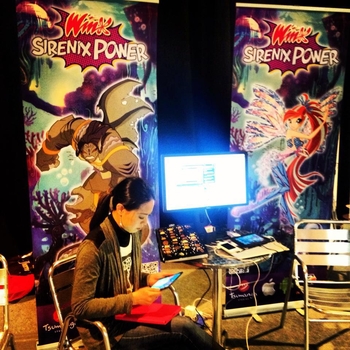 play winx stand