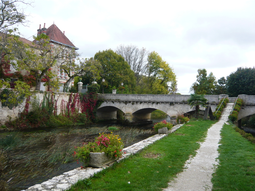 Verteuil-sur-Charente (16)