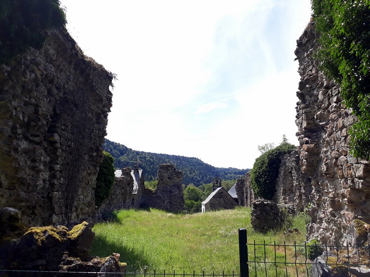 Ancienne abbaye de Feniers