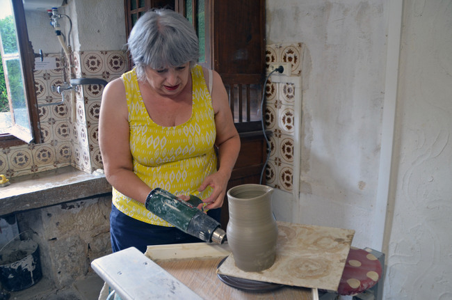 ☻ Visite guidée de la poterie de Terry Van Hoecke à La Chaume avec l'OT de Châtillon-sur-Seine