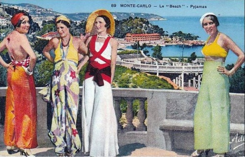 MODE 1930 - MODE PYJAMA