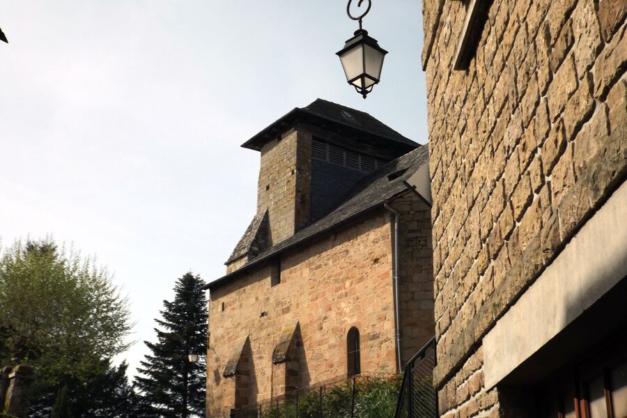 AU VILLAGE DE DAMPNIAT EN CORREZE