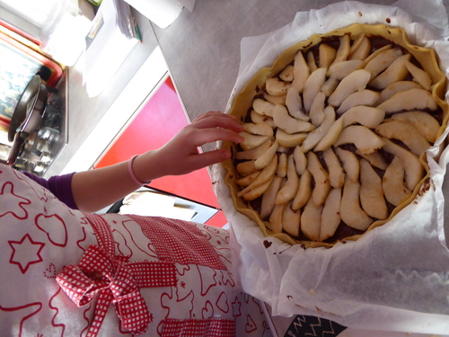 Une Tarte Amandine Poire Amande et Chcolat