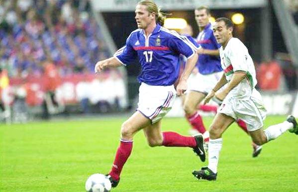 Samedi 06.10.2001 Stade de france l\'équipe de France-Algérie 4-1
