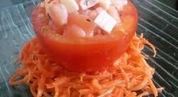 Tomate fourré aux surimi