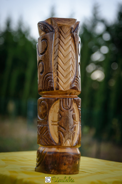 Blog de usulebis : Usulebis ,Artisan créateur de bijoux polynésiens , contact : usulebis@hotmail.fr, Tiki en bois ( style Marquisien)