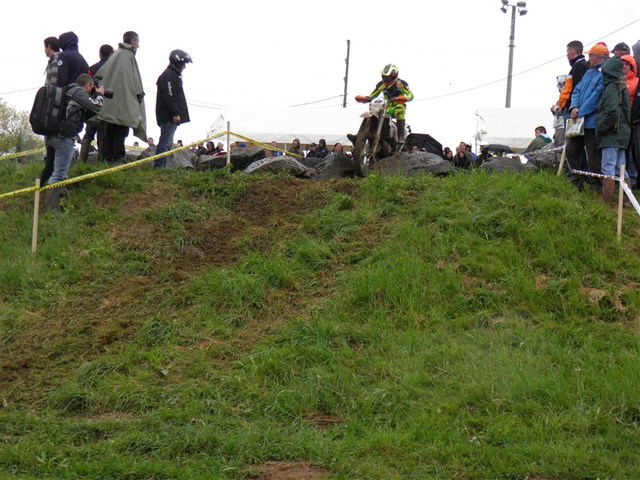 Blog de sylviebernard-art-bouteville : sylviebernard-art-bouteville, Uzerche - Championnat de France d’Enduro 26-27 avril 2014