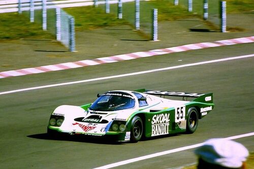 Porsche 962