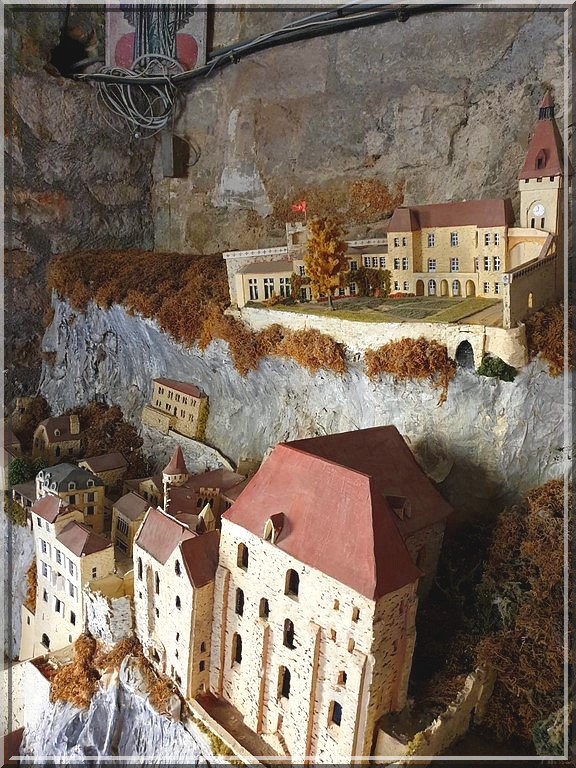 957 - Rocamadour en Aveyron (12)