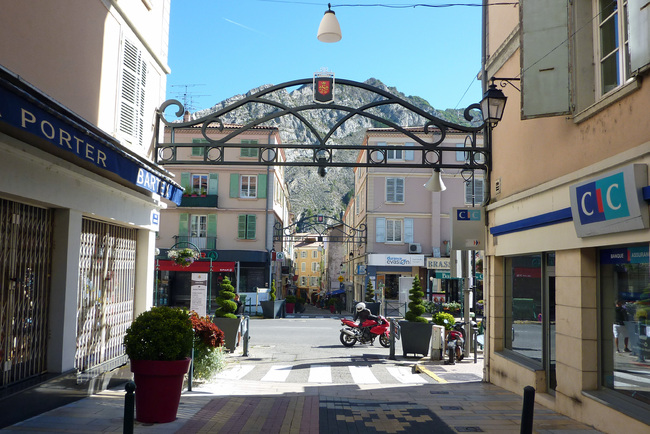 ☻ Vacances 2022 à Saint-Martin-les-Eaux : visite de Sisteron