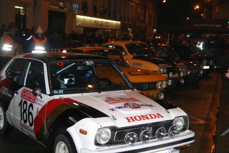 RALLYE  MONTE  CARLO  HISTORIQUE  2016  A  BAR  SUR  AUBE   2