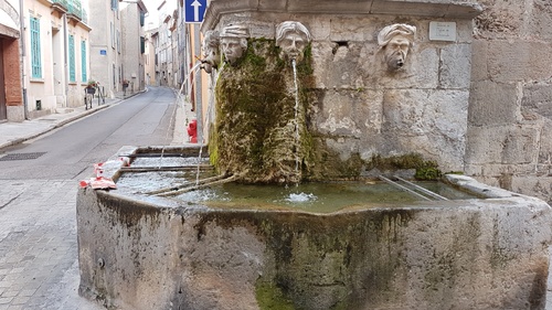 Fontaine de l'Annonciade à Tourves