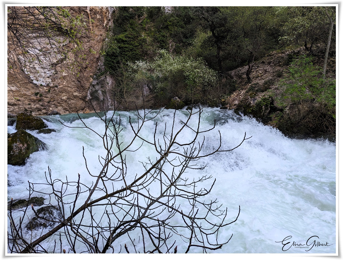 Fontaine de Vaucluse en furie