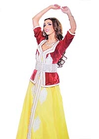 Caftan pas cher haute couture avec gilet et  caftane bustier brodé, le kaftan jaune assortie KAF-S827