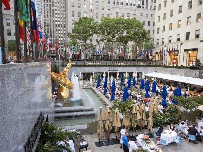 3. Le Rockefeller Center, une attraction touristique incontournable