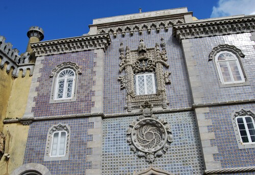 Le château de La Pena à Sintra (Portugal)