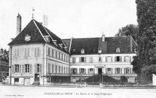 Historique de la Mairie et ancienne Sous-Préfecture