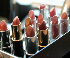 And more lipsticks 