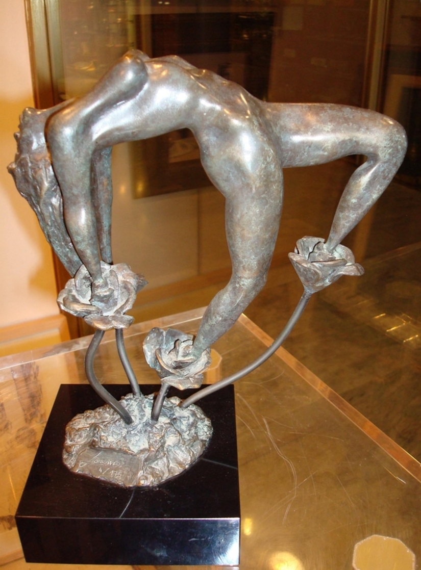 Sculptures en bronze de Lorenzo Quinn.