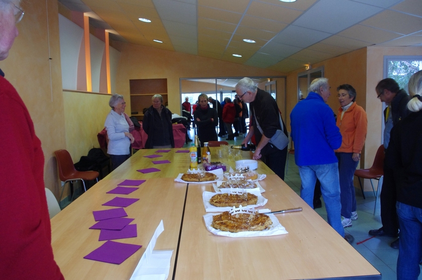 la galette des rois et l'anniversaire de Mr le secrétaire