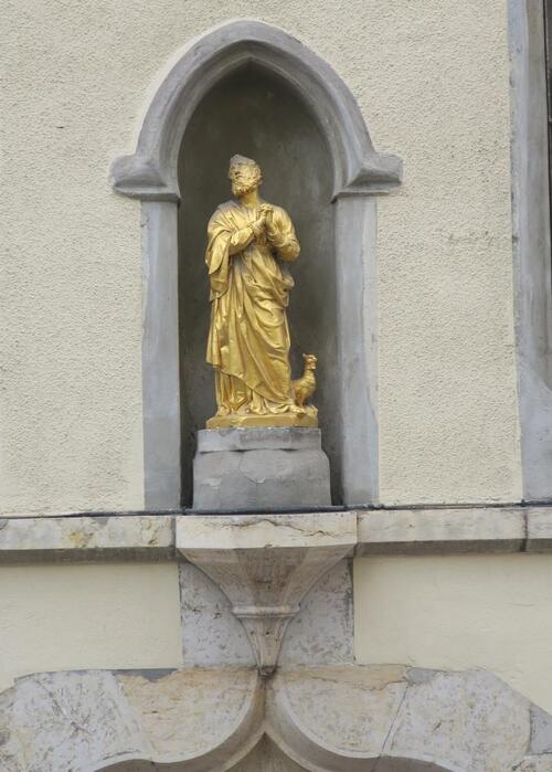 La statue de Saint-Pierre à Annecy