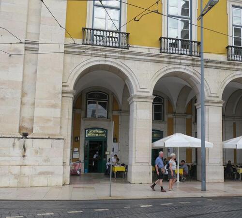 Le Café Martinho da Arcada à Lisbonne