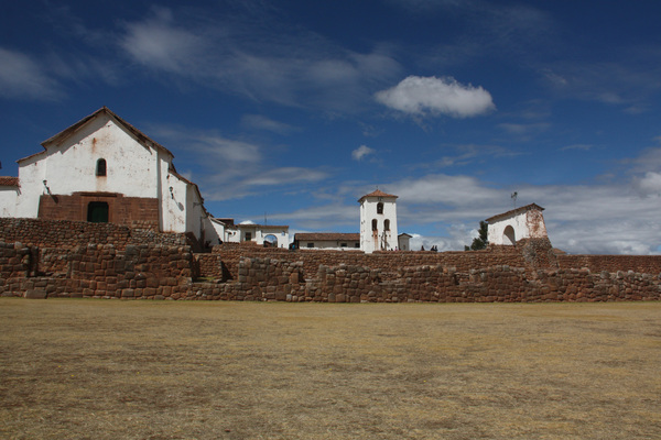 16 août 2015 : Chinchero, le village de l'arc-en-ciel