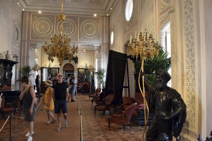 Portugal - Sintra - Palacio nacional de Pena - Le grand hall