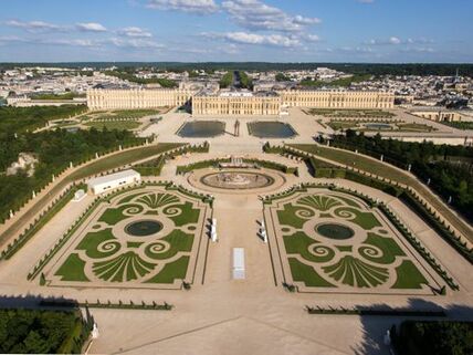 Chateâu de Versailles – France | Must See Places
