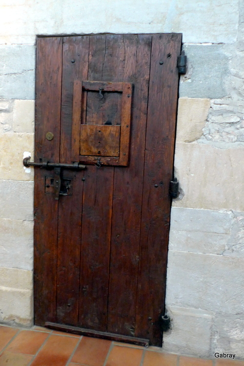 Castelnaudary : portes et toits ... n 4