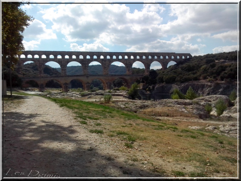 L'intérieur de la canalisation du pont du Gard
