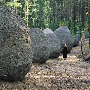 Magdalena Abakanowicz - 'Space of Unknown Growth' Vilnius, Lithuania 1998